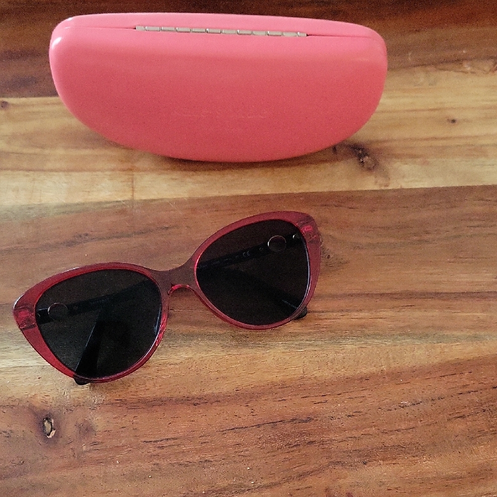 Kate Spade Red Sunglasses with Case